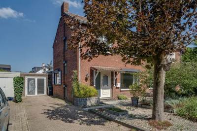 Woning Ruys de Beerenbroucklaan 29 Urmond