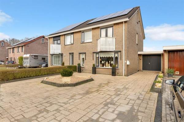 Woning Boekweitkamp 24 Delfzijl