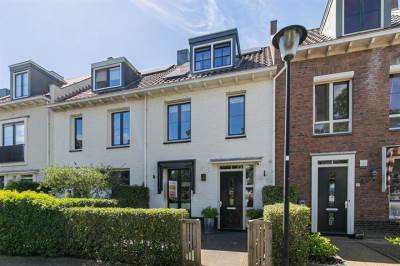 Woning Willem Kloospad 11 Middelharnis