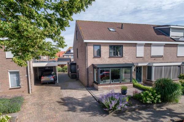 Woning Zilverschoon 39 Genemuiden