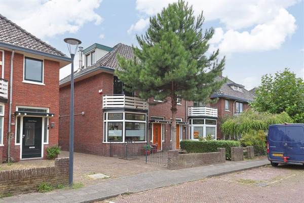 Woning Hendrik Burgerstraat 36 Beverwijk