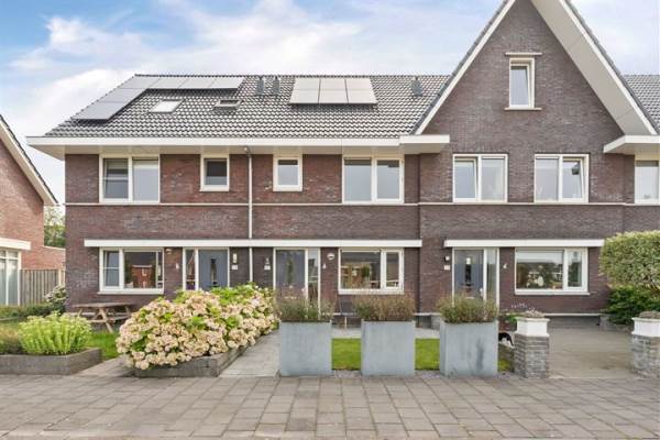 Woning Mathilde Wibautsingel 57 Emmeloord