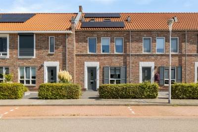 Woning Tarweveld 5 Beneden-Leeuwen