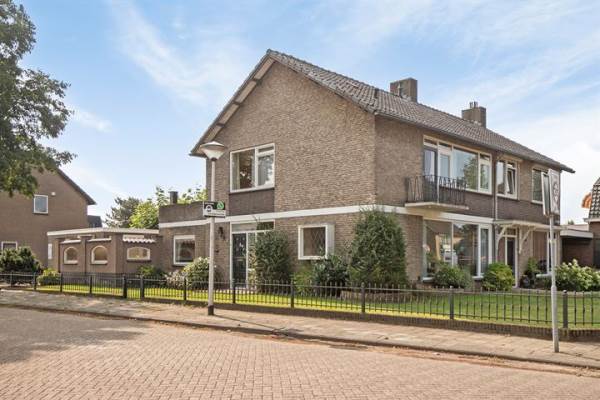 Woning Kastanjehoutstraat 2 Helmond