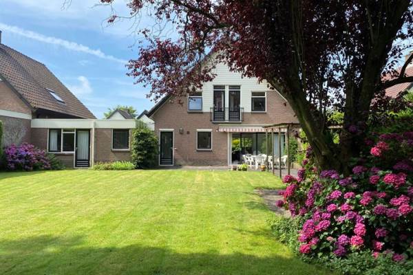 Woning Dr. Anthon van der Horstlaan 5 Naarden