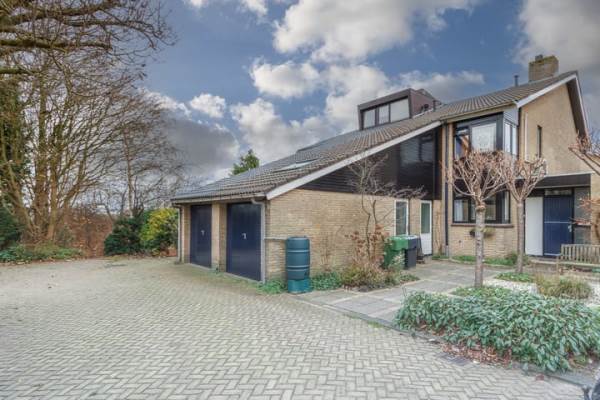Woning Bottelroos 5 Leiden