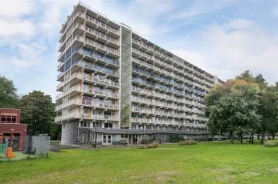 Woning Hogevecht 122 Amsterdam