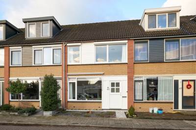 Woning Essenlaan 45 Ter Aar