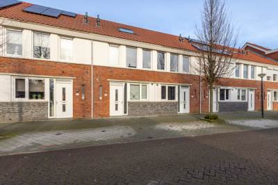 Woning Troelstrastraat 19 Hardinxveld-Giessendam