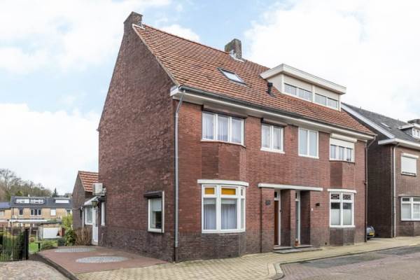 Woning Dorpstraat 50 Oirsbeek