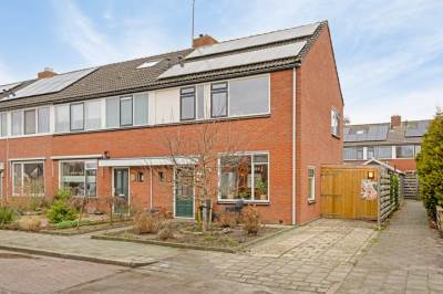 Woning Lange Akker 38 Uithuizermeeden