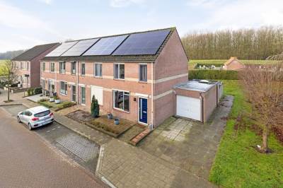 Woning Julianastraat 60 Moerdijk