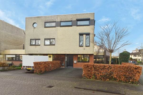 Woning Adelaarsvaren 63 Bergschenhoek