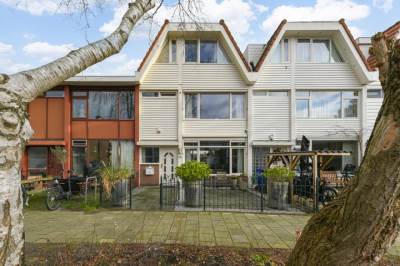 Woning Cornelis Roosstraat 15 Amsterdam