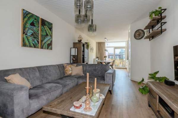 Woning Caan van Necklaan 116 Rijswijk (ZH)
