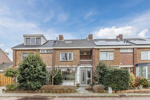 Woning Rijnstraat 50 Heemskerk