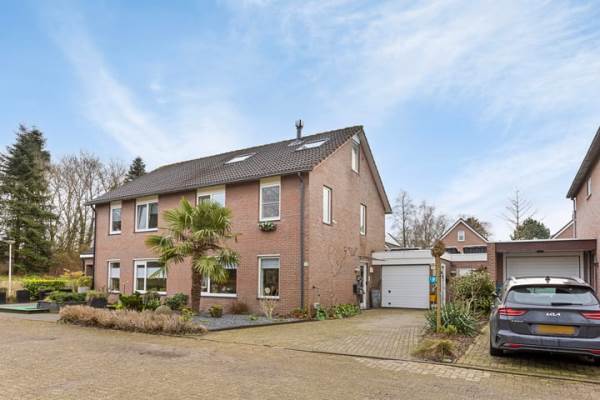 Woning Espenberg 12 Roosendaal
