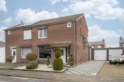 Woning Dr. Marga Klompéstraat 5 Landgraaf