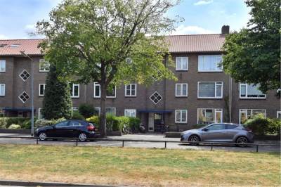 Woning Admiraal de Ruyterlaan 15 Hilversum