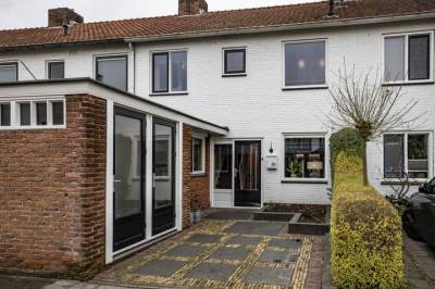 Woning Thomas a Kempislaan 25 Almelo