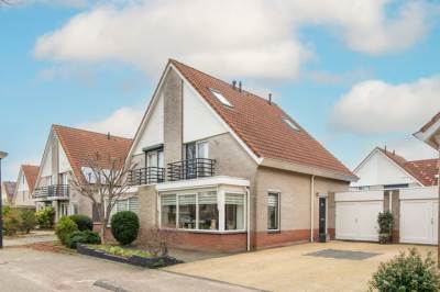 Woning Zwanebloem 18 Bovenkarspel