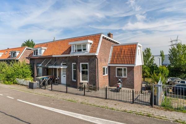 Woning Dordtsestraatweg 56 Barendrecht