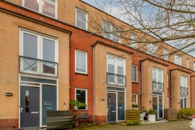 Woning Agaatlaan 6 Rhoon