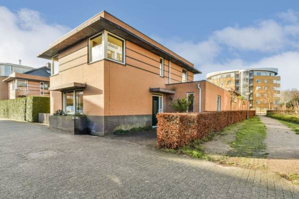 Woning Balilaan 4 Huizen
