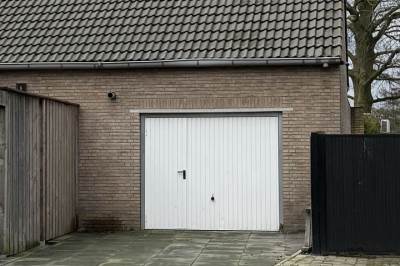Garage Van Barneveltstraat 24G Vlijmen