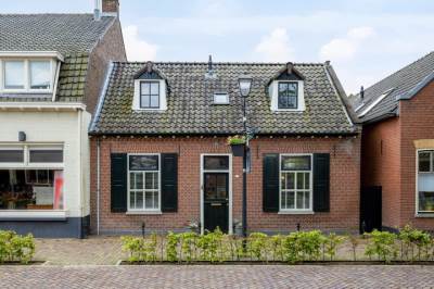 Woning Oranjeplein 16 Loon op Zand
