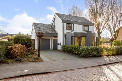 Woning Molenstraat 51 Ulvenhout (Gem. Breda)