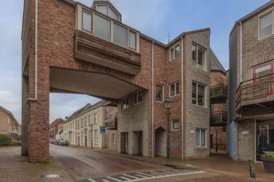 Woning Infirmerie 5 Grave