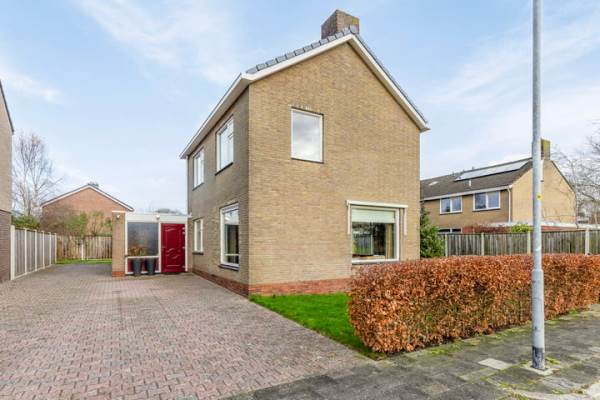 Woning Briklaan 2 Veendam
