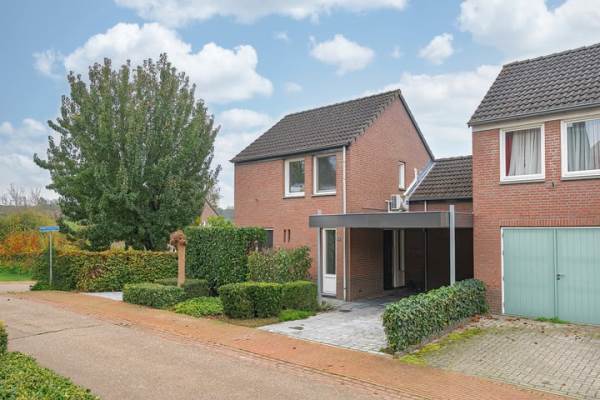 Woning Adrianus van Duynstraat 12 Noorbeek