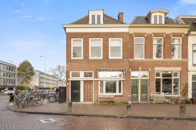 Woning Weerdsingel W.Z. 51A Utrecht