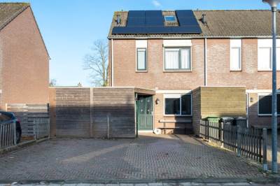 Woning Zwaluwenveld 6 Emmen