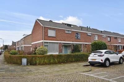 Woning Dr. Alphons Diepenbrockstraat 1 Nootdorp