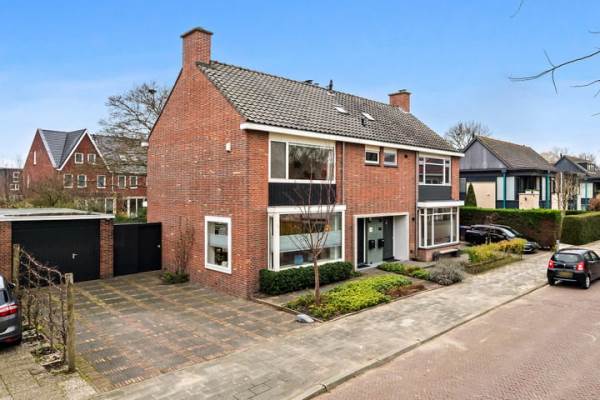 Woning Teding van Berkhoutlaan 29 Delft