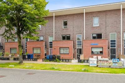 Woning A. Roland Holststraat 71 Almere