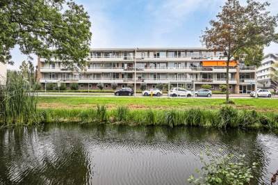 Woning Admiraal de Ruyterweg 15 Zwijndrecht
