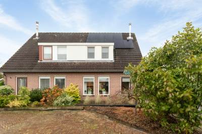 Woning Landschrijverlaan 8 Rolde