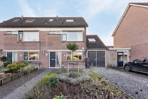 Woning Hiernstraat 13 Waardenburg