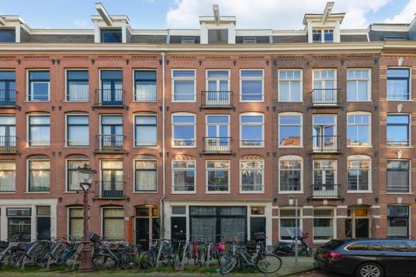 Woning Kanaalstraat 214 Amsterdam