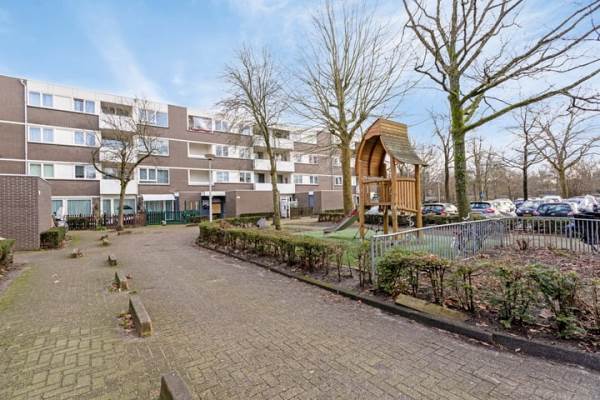 Woning Ommerenhof 56 Amsterdam