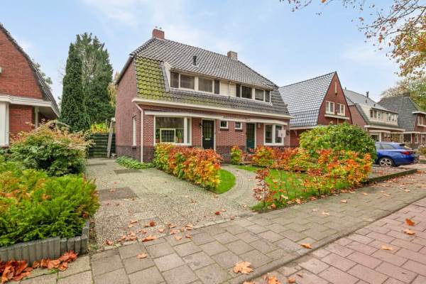 Woning Burgemeester Mr. H.J. Engelkens-laan 42 Winschoten