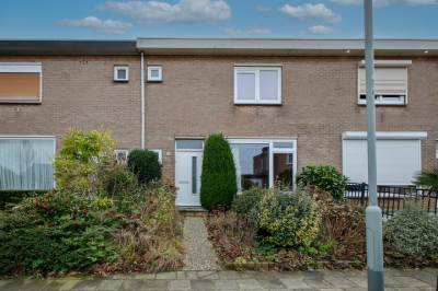 Woning Burg. Coonenstraat 24 Munstergeleen