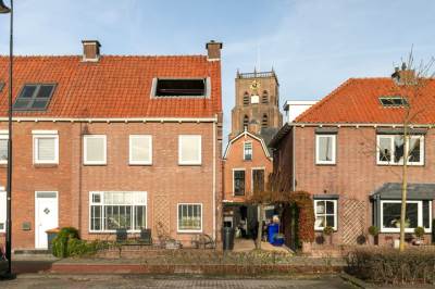 Woning Stationsweg 25 Geertruidenberg