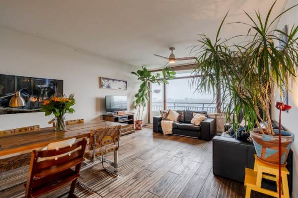 Woning Kikkenstein 3943 Amsterdam