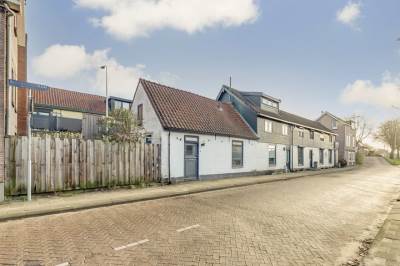 Woning Alexanderstraat 4 's-Gravendeel
