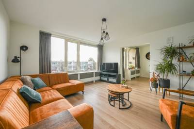 Woning Burgemeester Caan van Necklaan 346 Leidschendam